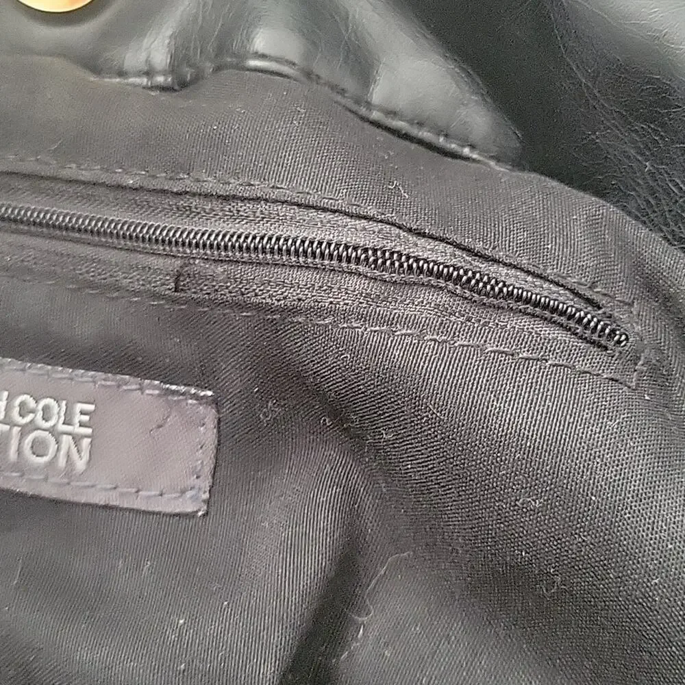 Kenneth Cole Reaction Black Shoulder Bag, Nylon, Gold Hardware, 18